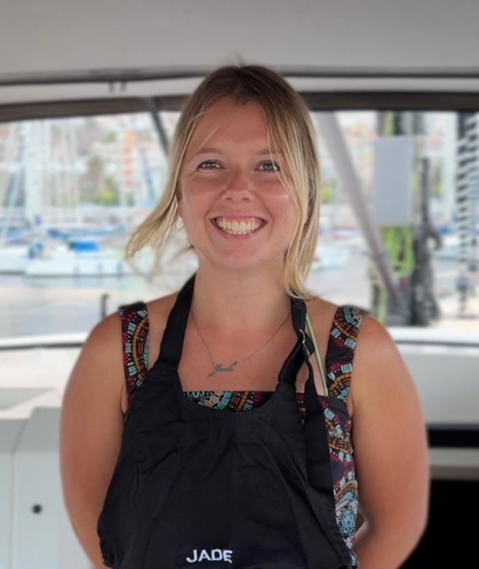 Crew 825 Maegan - jade