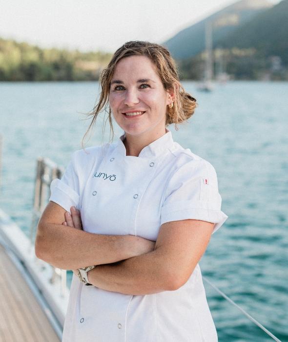 Oyster 885 Sunyo Crew 1